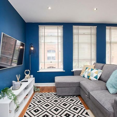 Апартаменты Stunning City Centre 3 Bed, 3 Bath - Sleeps 8! Лидс Экстерьер фото
