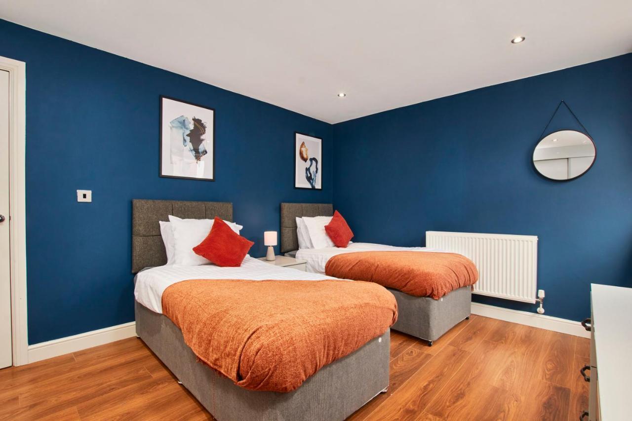 Апартаменты Stunning City Centre 3 Bed, 3 Bath - Sleeps 8! Лидс Экстерьер фото